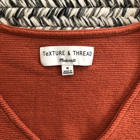 Texture and Thread Tie long sleeve - Picture 2 of 3